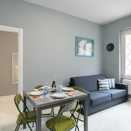 Guesthost - Bouganville's House * San Remo