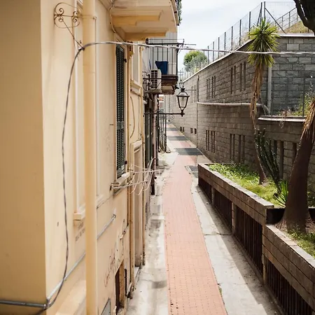 Apartament Guesthost - Bouganville's House *